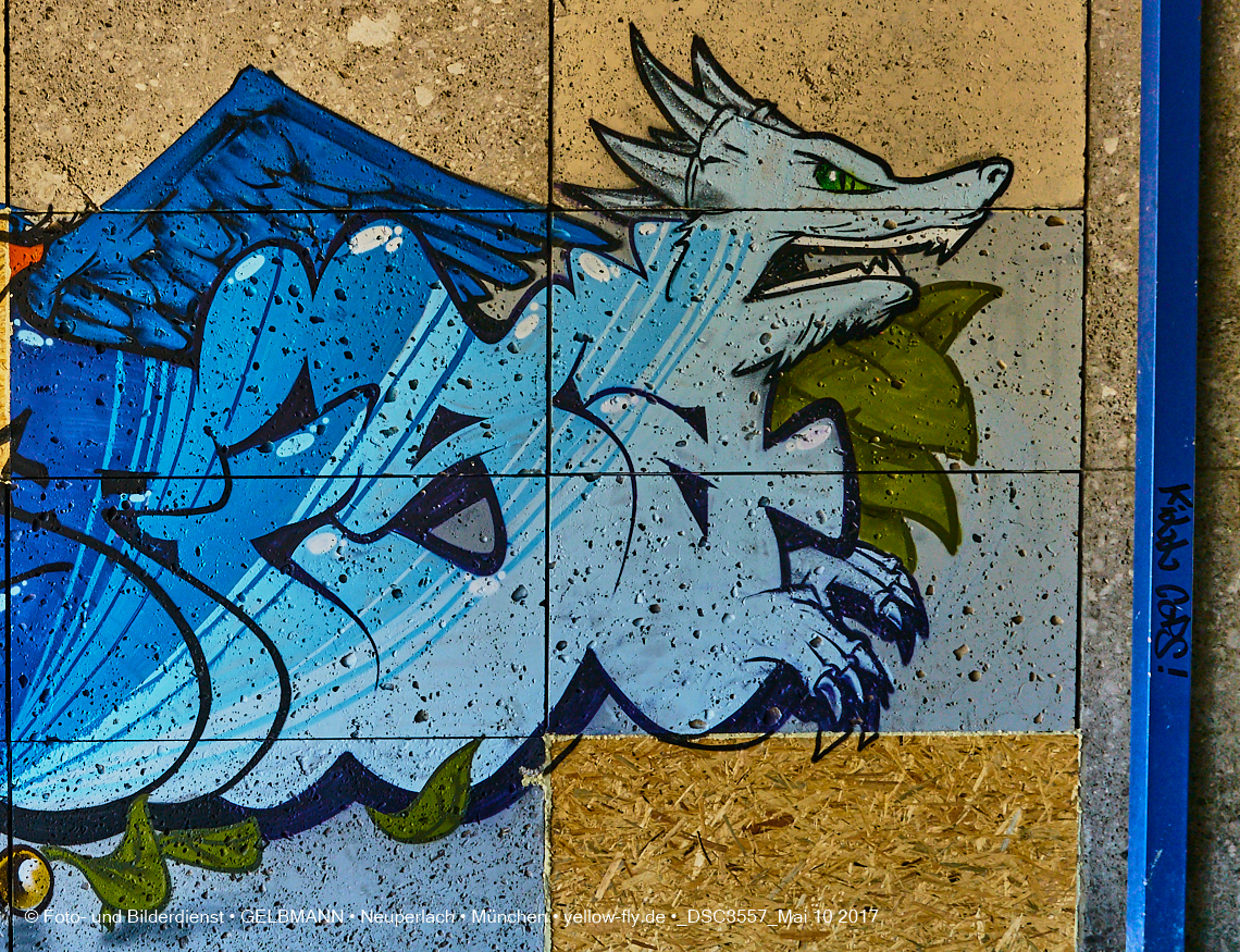 21.03.2017 - Abrissbaustelle Quiddezentrum in Neuperlach